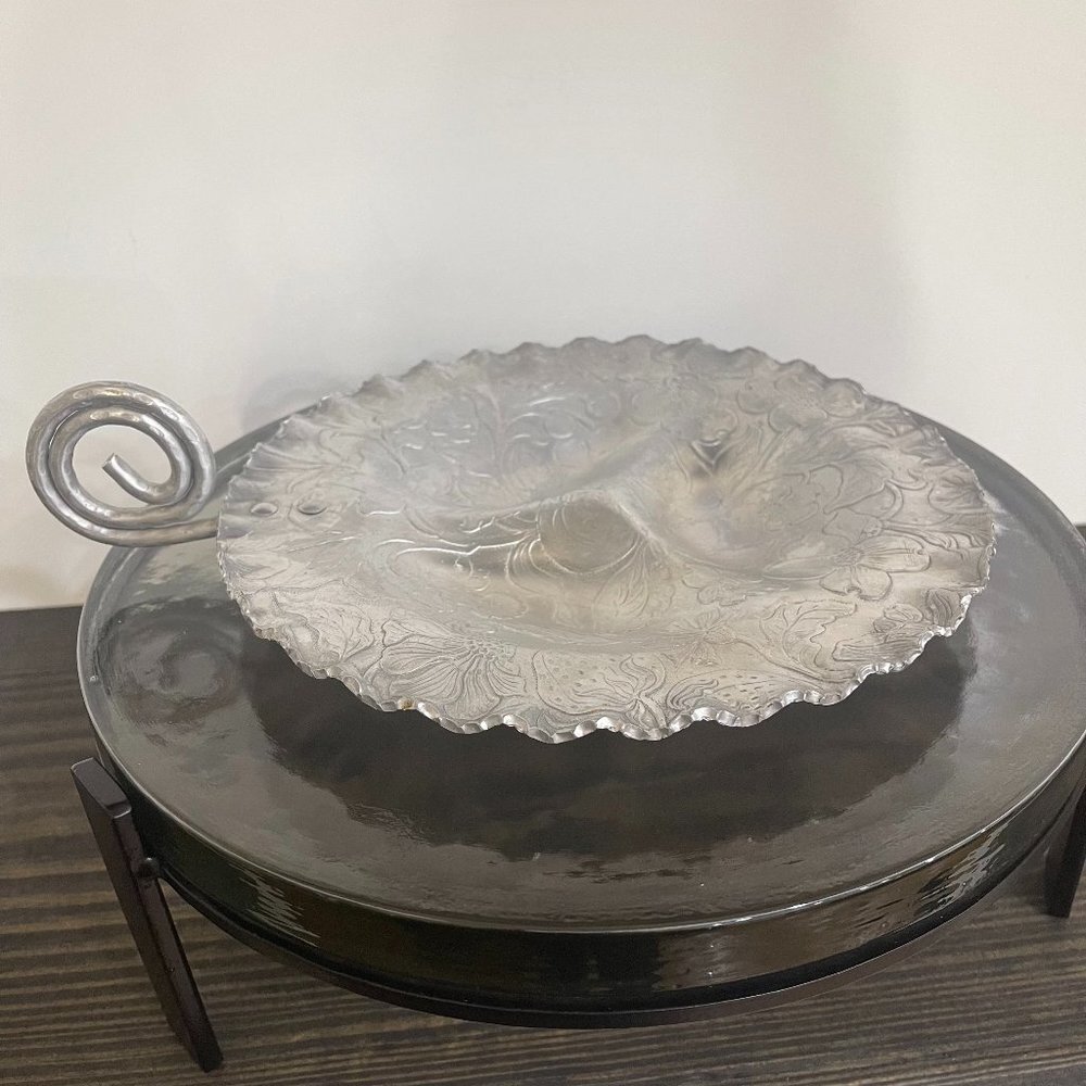 Vintage Hand finished Aluminum round 9” Vintage Tray Embossed Design w/handle